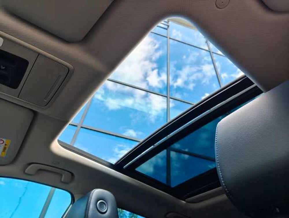 Honda CR-V 2.0 e: HEV Elegance 2WD Navi/LED/Kamera