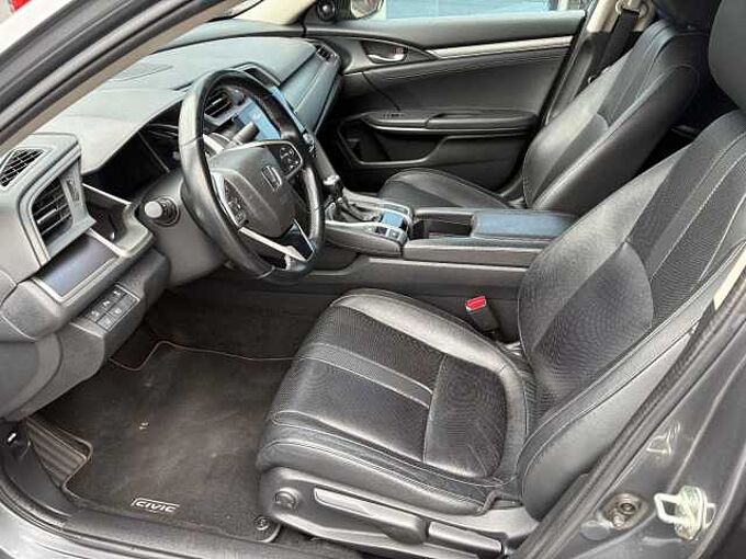Honda Civic Lim. 4-trg. 1.5 Executive Navi/LED/AHK