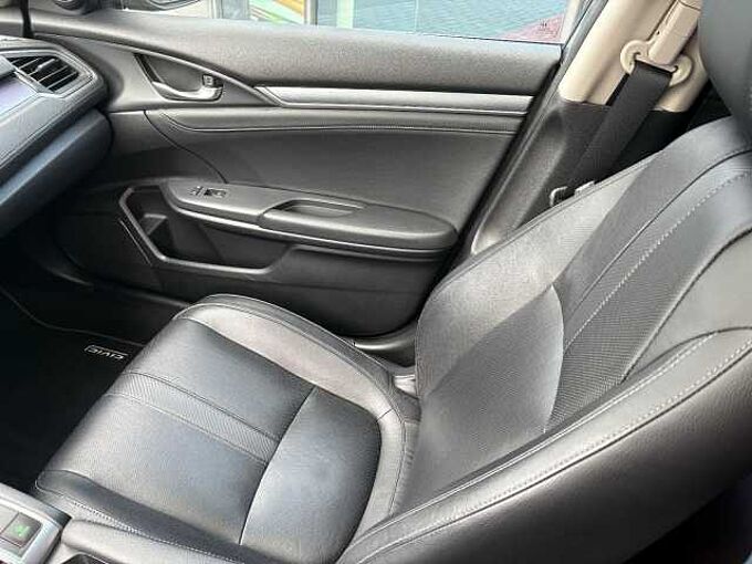 Honda Civic Lim. 4-trg. 1.5 Executive Navi/LED/AHK