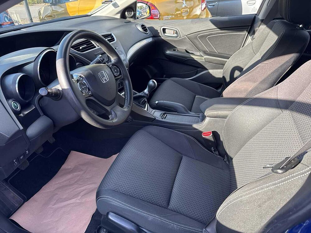 Honda Civic 1.4 i-VTEC Edition X Gnzjahresreifen, Anh. kupplung, Kamera, uisw.