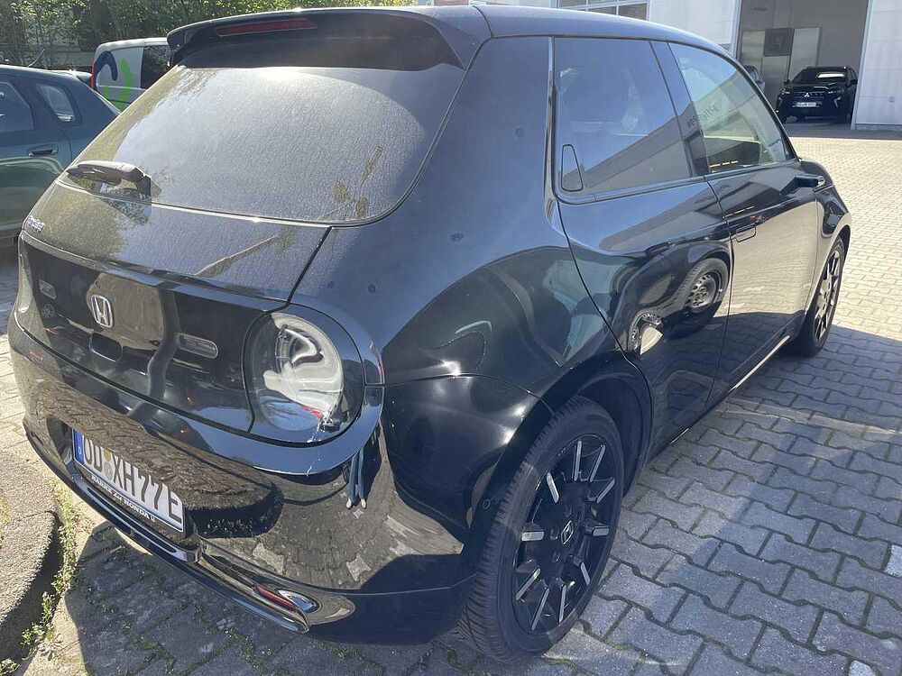 Honda Honda e e Advance-Paket Advanc-Pakt