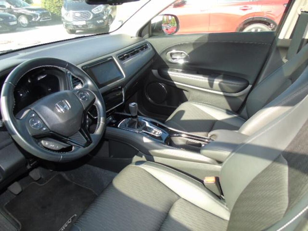 Honda HR-V Executive, dazu Winterräder, Schiebedach, Klimaautomatik, Sitzheizung, Inte Executive