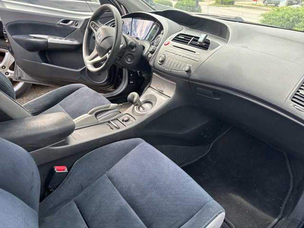 Honda Civic Fließheck 5-Türer 1.4i-DSi Comfort