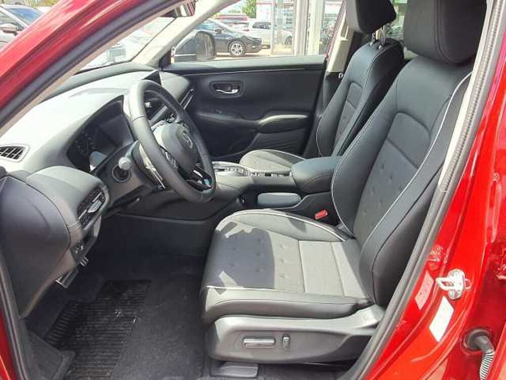 Honda ZR-V Hybrid e: HEV 2.0 i-MMD Sport
