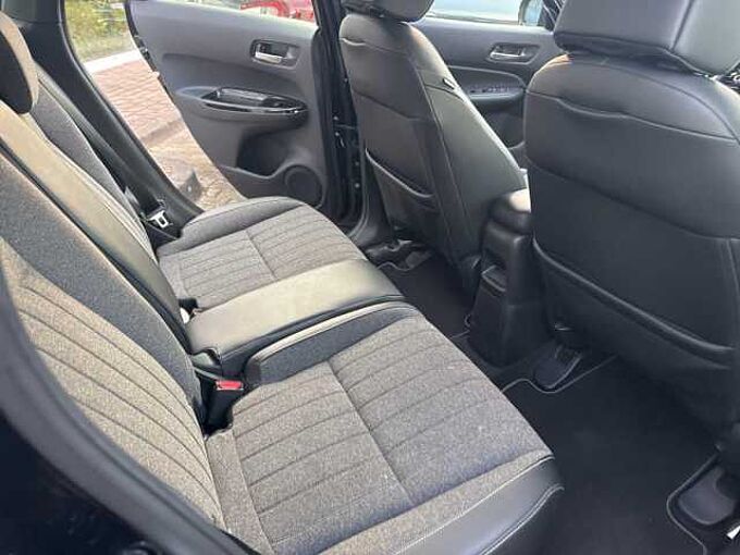 Honda Jazz Hybrid e:HEV 1.5 i-MMD Elegance Ganzjahresreifen, Navi, PDC, Sitzheizung