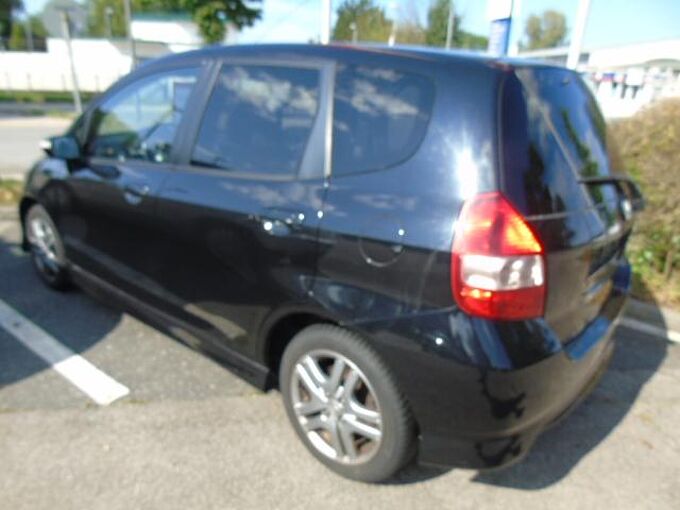 Honda Jazz 1.4 ES Sport Klima, RadioCD, LM-Allwetterräder, Privacy