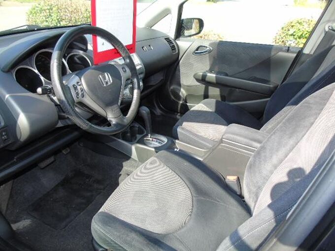Honda Jazz 1.4 ES Sport Klima, RadioCD, LM-Allwetterräder, Privacy