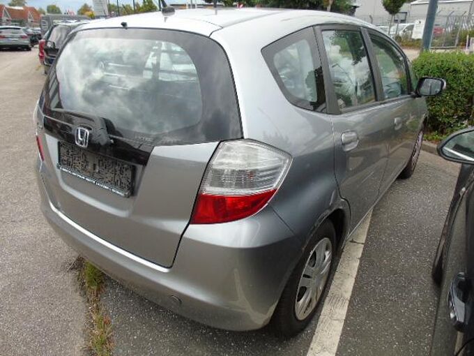 Honda Jazz 1.4 Comfort Klimaautomatik, RadioCD/MP3, el.Fenster/-Spiegel, Trenngitter,