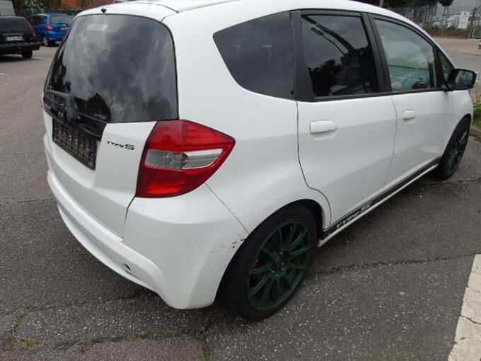 Honda Jazz 1.4 Trend, Sonsderedition, Tieferlegung, LM-Räder, Tagfahrlicht, RadioCD/MP Trend