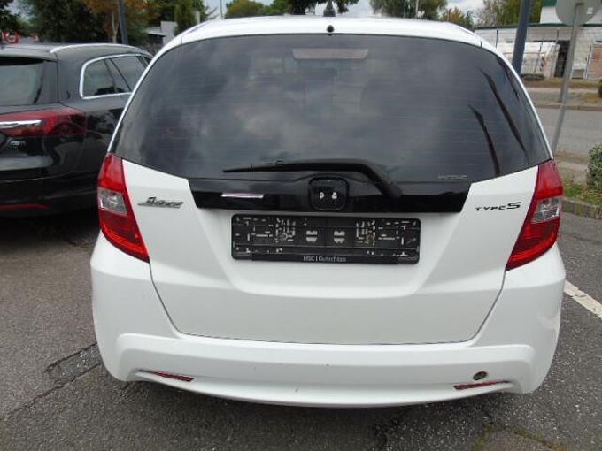 Honda Jazz 1.4 Trend, Sonsderedition, Tieferlegung, LM-Räder, Tagfahrlicht, RadioCD/MP Trend