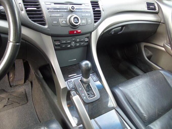 Honda Accord Lim. Executive Automatik, Xenon, Leder, el.SSD, CD-Wechsler, Tempomat,,B