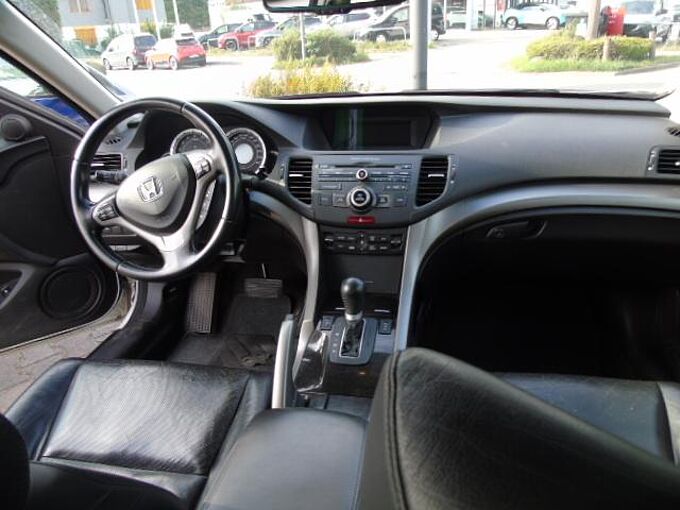 Honda Accord Lim. Executive Automatik, Xenon, Leder, el.SSD, CD-Wechsler, Tempomat,,B