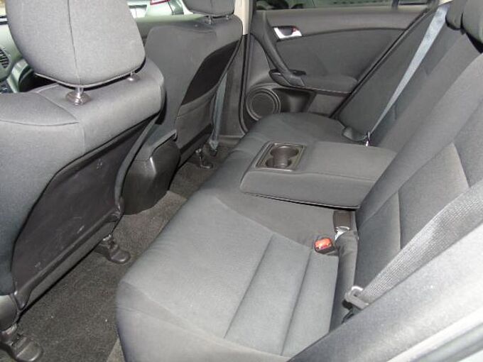 Honda Accord Tourer Elegance 50 Jahre Edition, dazu Wi`räder, Anh.kupplung, PDC, Xenon Edition