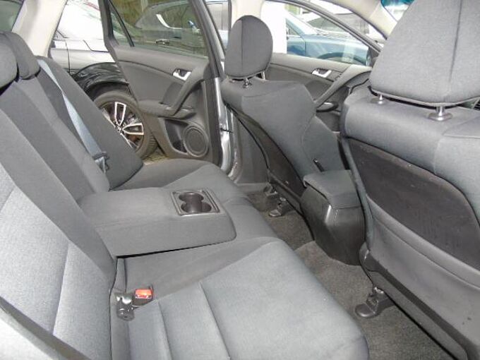Honda Accord Tourer Elegance 50 Jahre Edition, dazu Wi`räder, Anh.kupplung, PDC, Xenon Edition