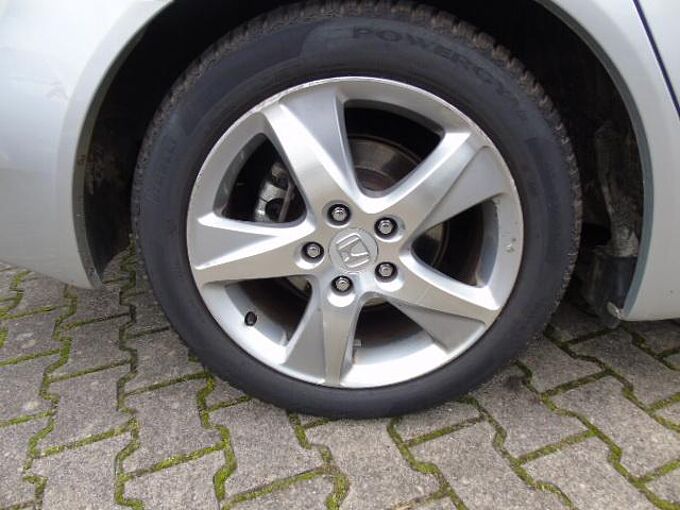 Honda Accord Tourer Elegance 50 Jahre Edition, dazu Wi`räder, Anh.kupplung, PDC, Xenon Edition