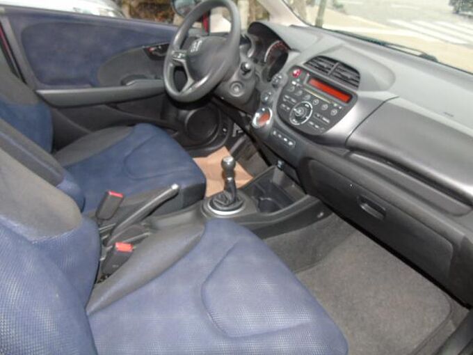 Honda Jazz 1.2 Trend Advantage, Ganzjahresreifen, Klimaautomatik, CD-Radio, el.Fenster Advantage