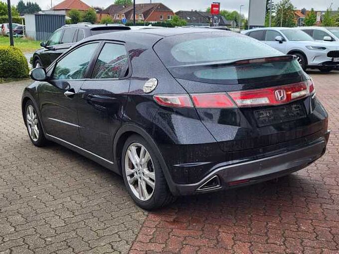 Honda Civic Fließheck 5-Türer 1.8i-VTEC Sport