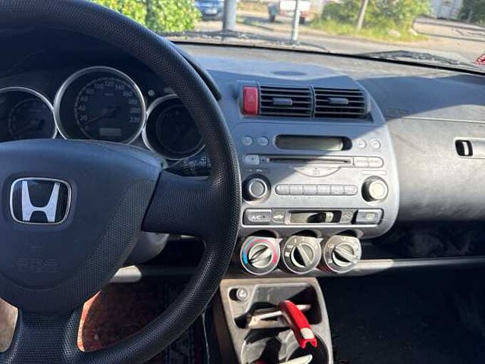 Honda  Jazz 1.4 LS