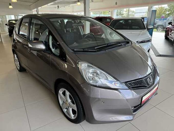 Honda  Jazz 1.4 i-VTEC CVT Comfort