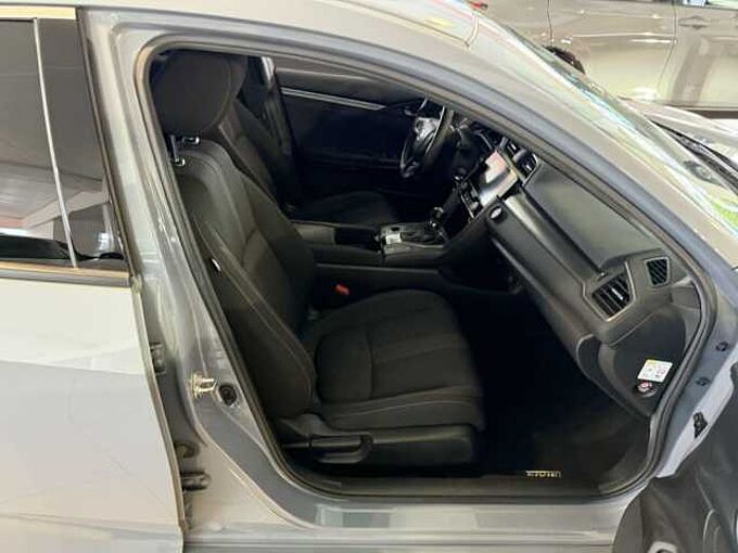 Honda Civic 1.0 i-VTEC Turbo Elegance