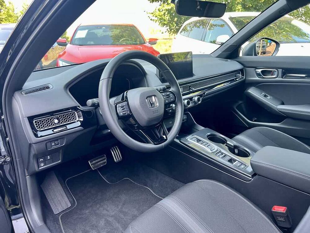 Honda Civic e: HEV 2.0 i-MMD Hybrid Sport
