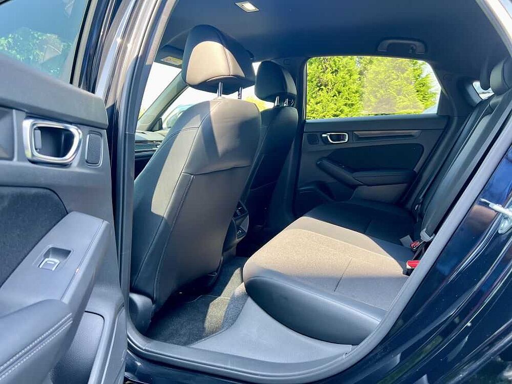 Honda Civic e: HEV 2.0 i-MMD Hybrid Sport