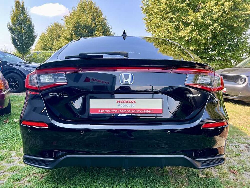 Honda Civic e: HEV 2.0 i-MMD Hybrid Sport