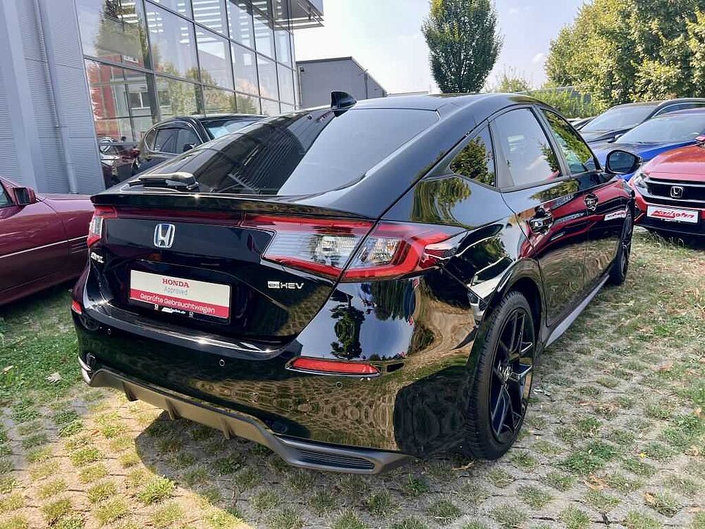 Honda Civic e: HEV 2.0 i-MMD Hybrid Sport