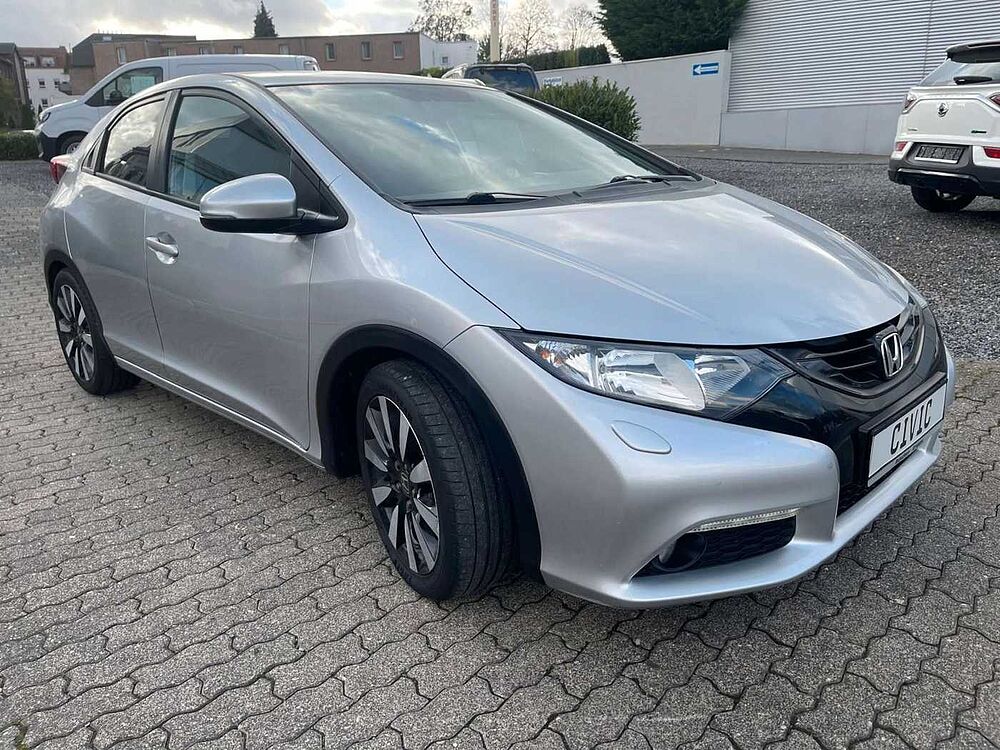 Honda Civic Lim. 5-trg. 1.8 Sport *Motor überholt 0KM*