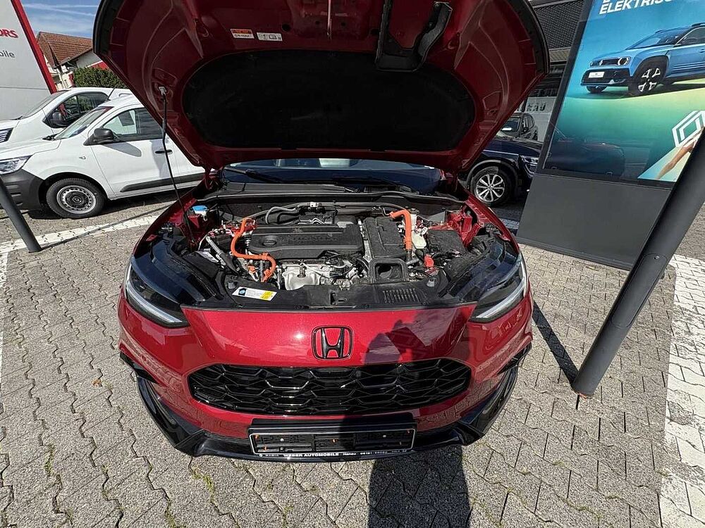 Honda ZR-V e: HEV Sport Black-Emblem-Kit