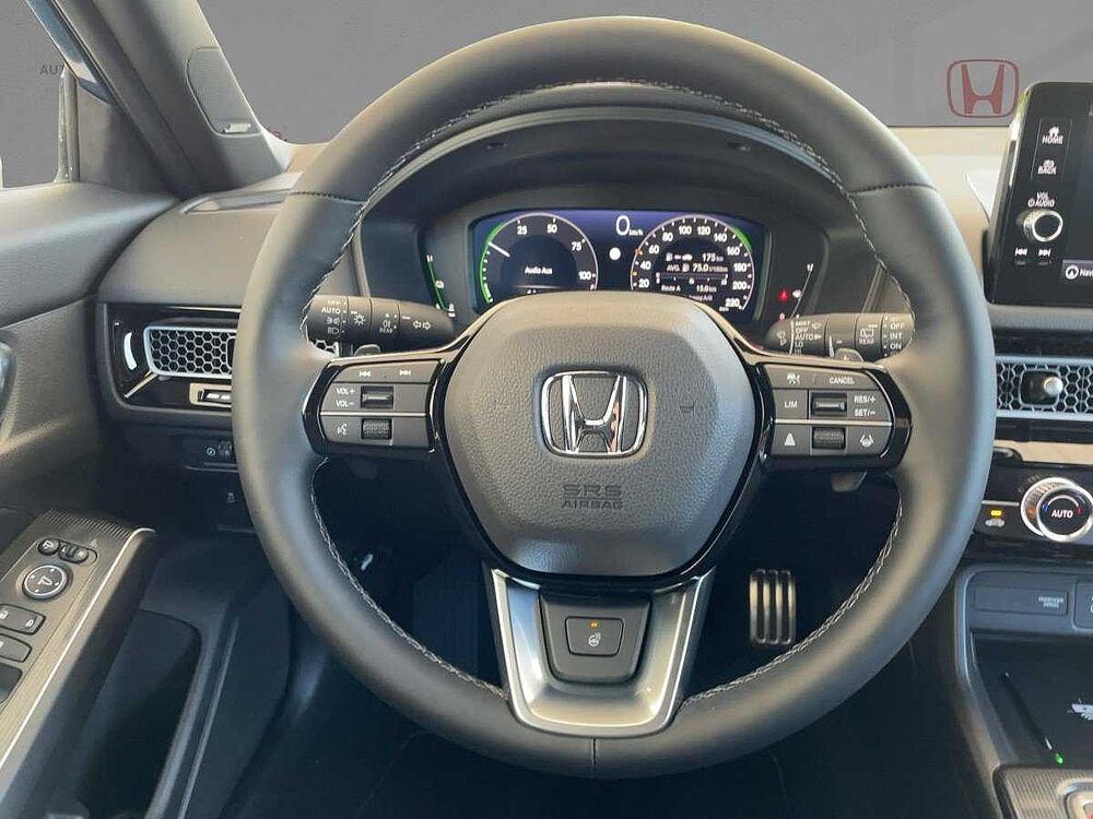 Honda Civic 2.0i e: HEV Adv. BOSE* MY 2026 ACC+LED+Pano Advance