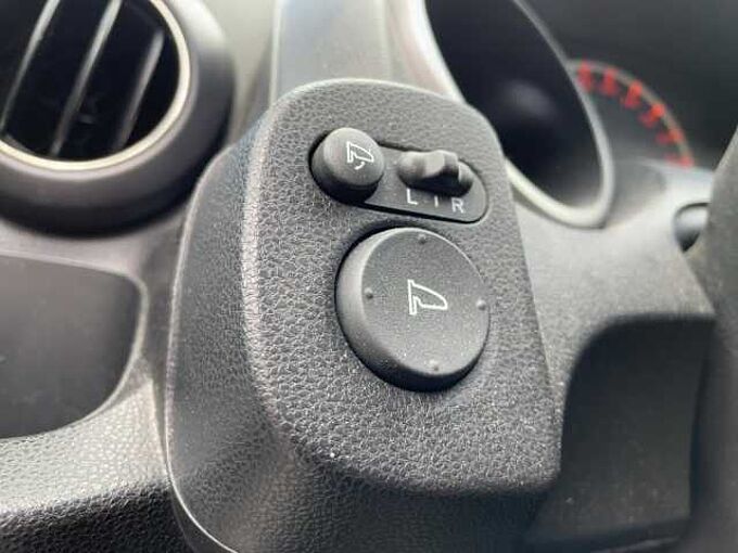 Honda Jazz 1.4 i Si KlimaA+Sportp.+Facelift