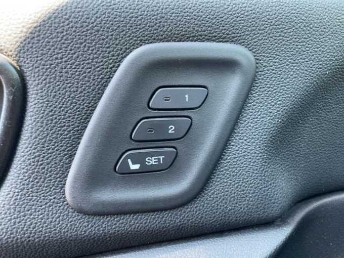 Honda CR-V 2.2 i-DTEC Executive Pano+Navi+SHZ+Klima