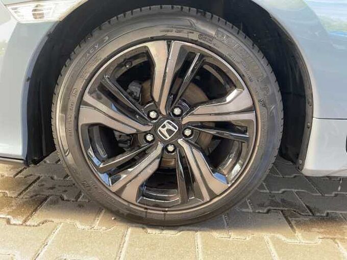 Honda Civic 1.0 VTEC Elegance ACC+Navi+SHZ+Klimaautom.