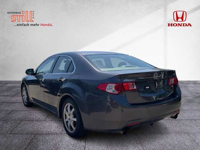 Honda Accord 2.4 Executive SD+SHZ+2xKlima+KlimaA+LM