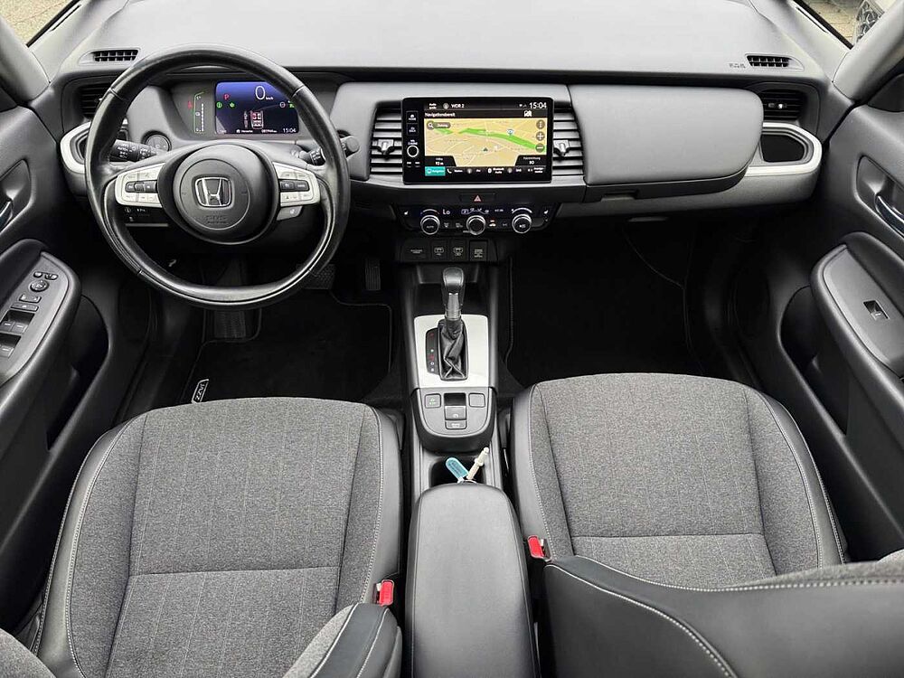 Honda Jazz 1.5 E-CVTExecutive NAVI LED CONNECT i-MMD Executive