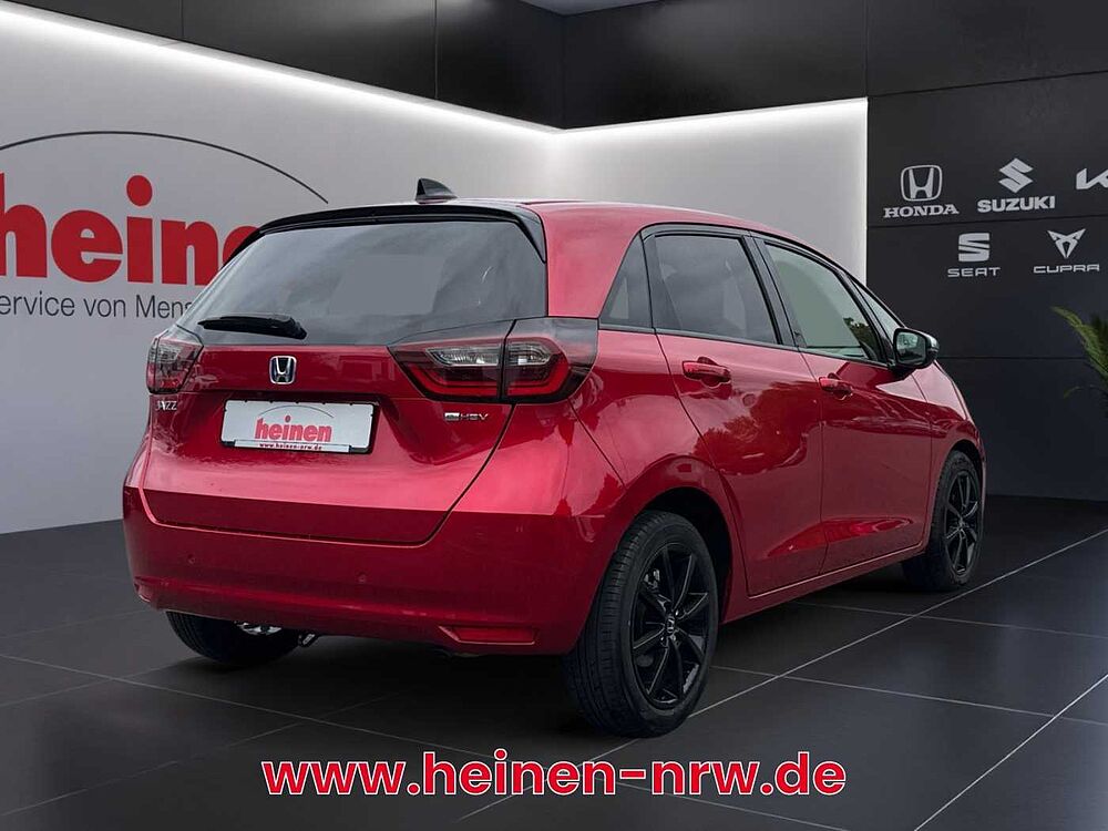 Honda Jazz 1.5 E-CVTExecutive NAVI LED CONNECT i-MMD Executive