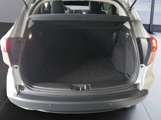 Honda HR-V 1.5 i-VTEC Executive LED+TEMPO+LM+SHZ