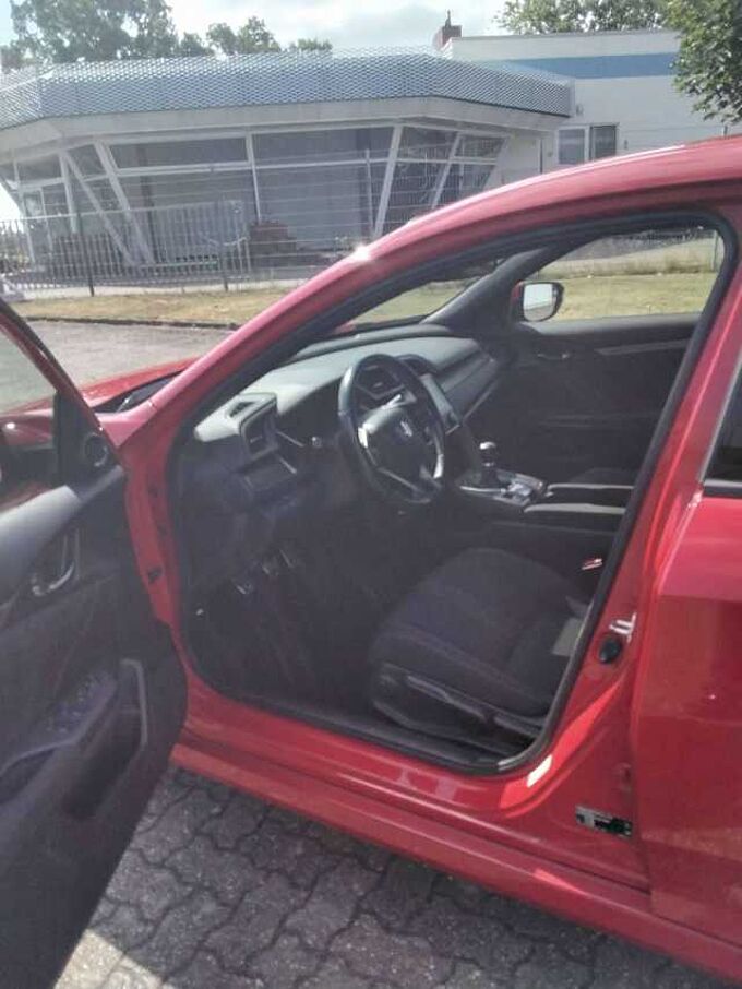 Honda Civic 1.6 i-DTEC Elegance