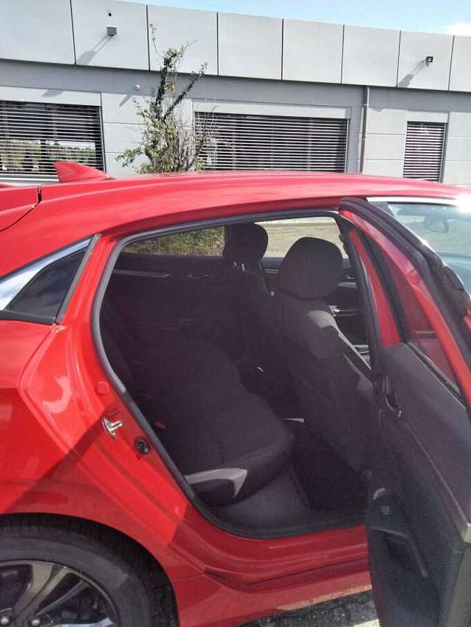 Honda Civic 1.6 i-DTEC Elegance