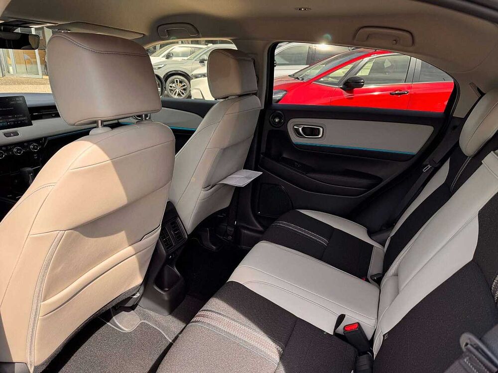 Honda HR-V e: HEV 1.5 Hybrid Advance Style