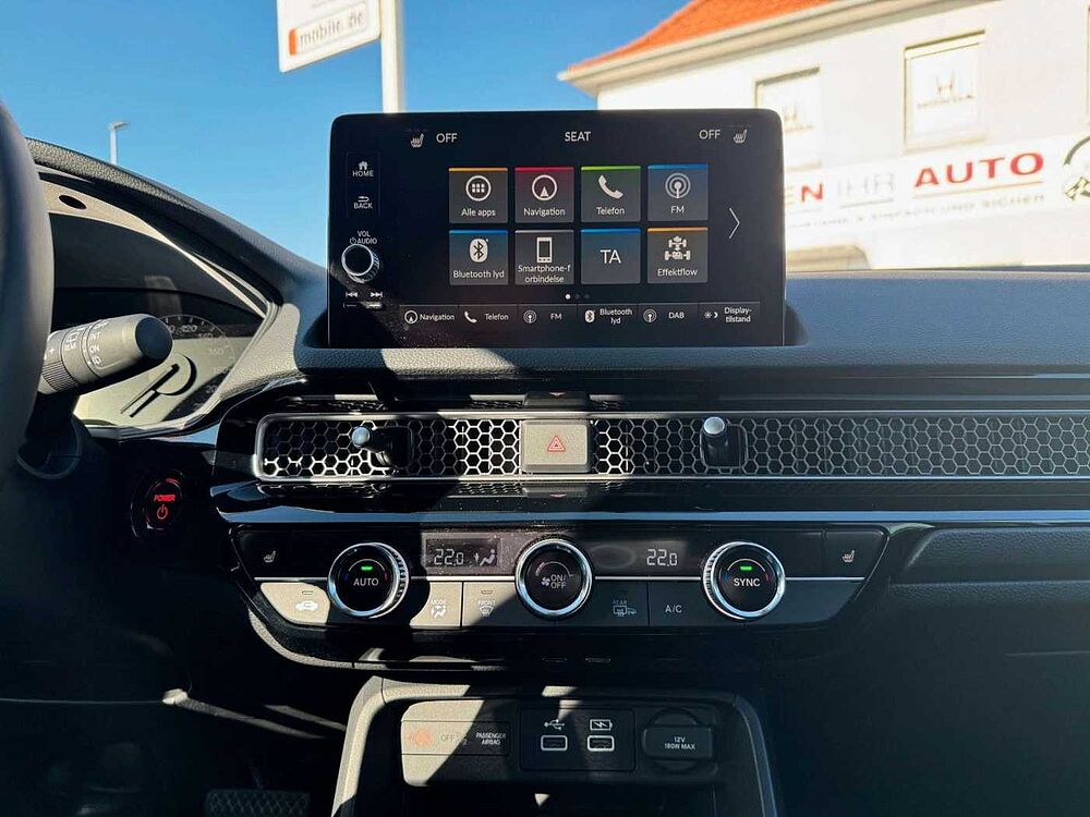 Honda Civic e: HEV Elegance 184 PS