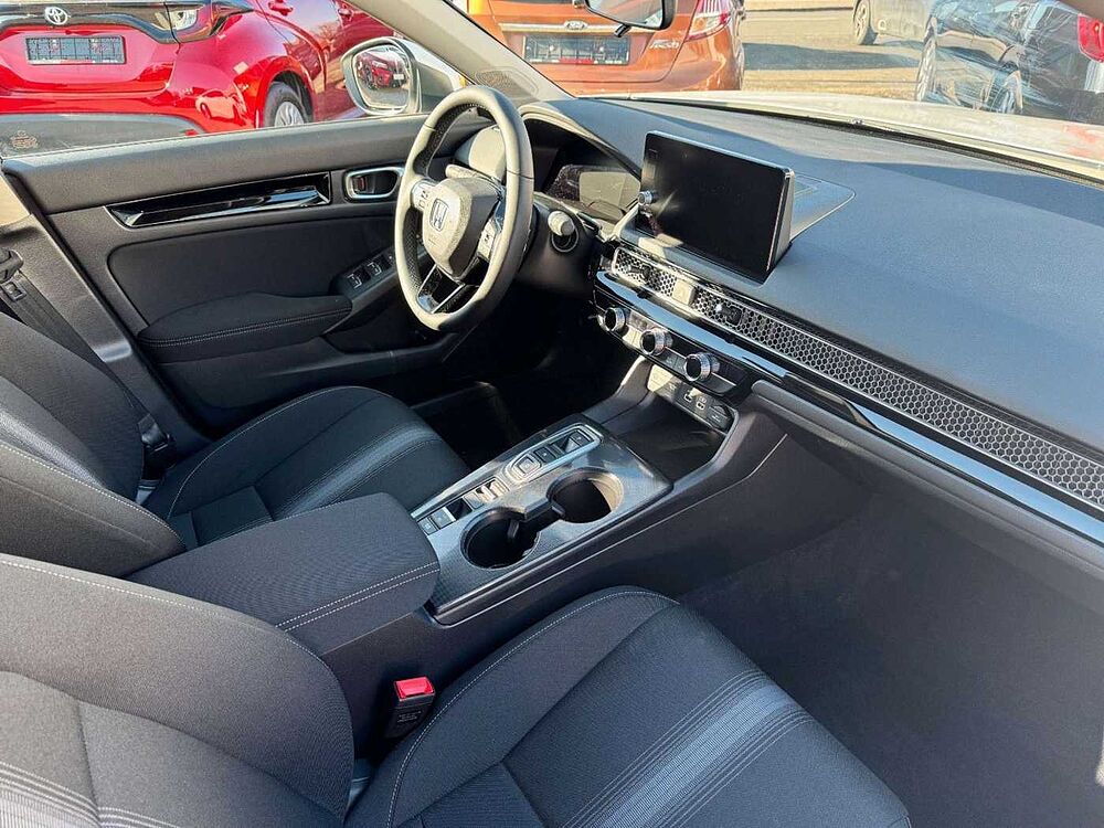 Honda Civic e: HEV Elegance 184 PS