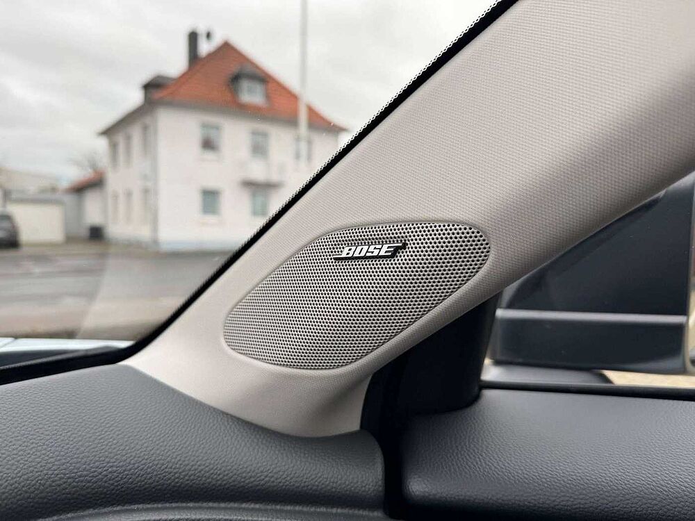 Honda ZR-V 2.0 e: HEV Advance Black Paket