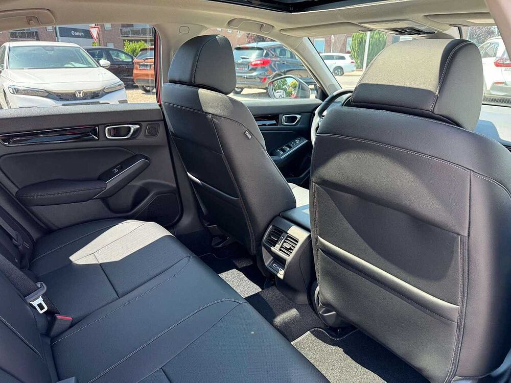 Honda Civic e: HEV Advance & Sportpaket VERFÜGBAR 184PS