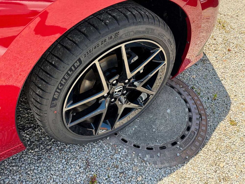 Honda Civic e: HEV Advance & Sportpaket VERFÜGBAR 184PS