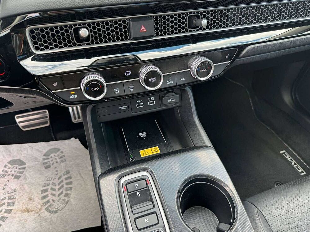 Honda Civic e: HEV 2.0 i-MMD Hybrid Advance