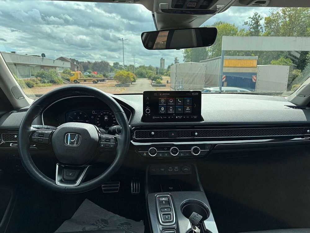 Honda Civic e: HEV 2.0 i-MMD Hybrid Advance