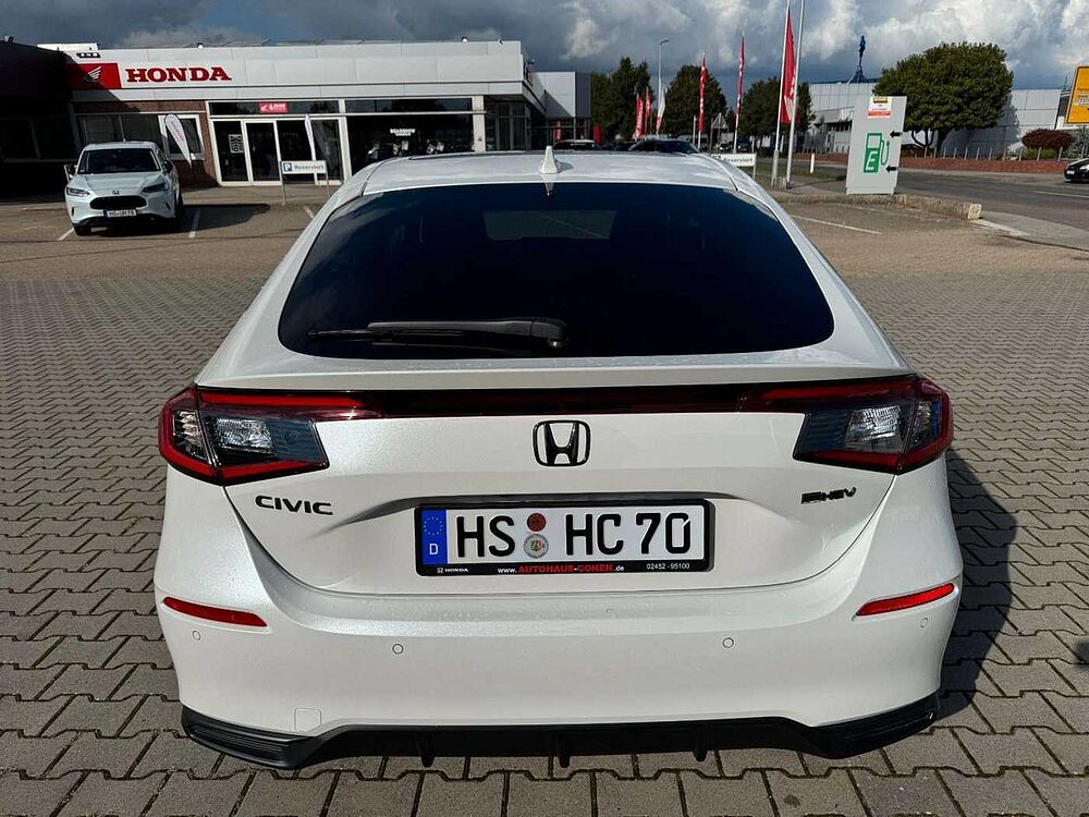 Honda Civic e: HEV Advance Black-Emblem Einstiegsbel.