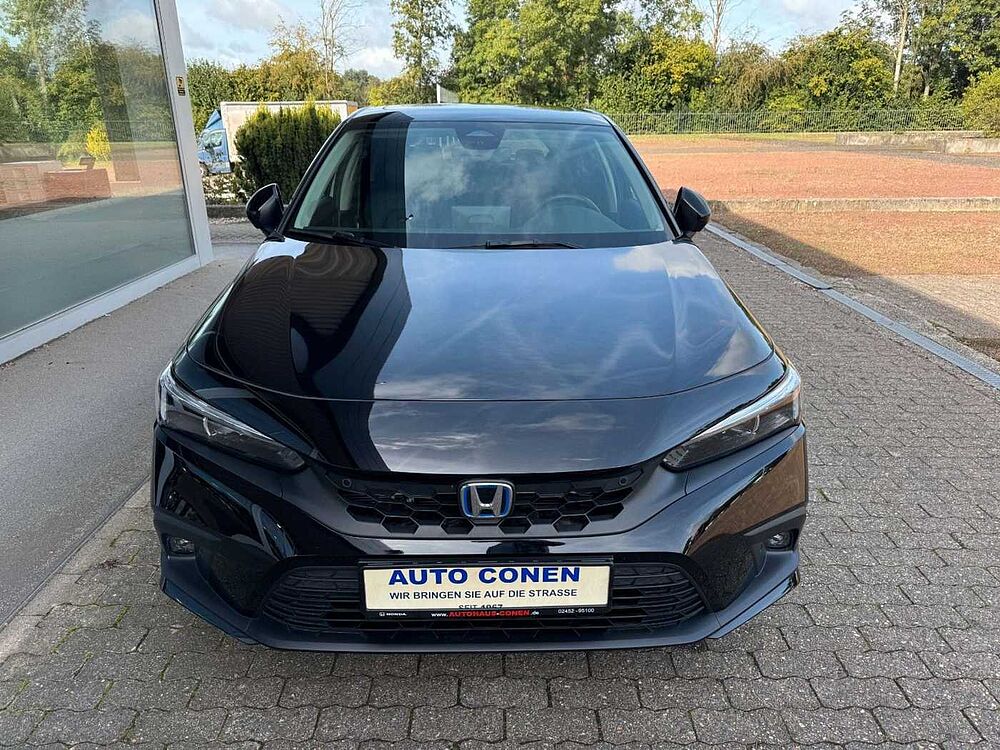 Honda Civic e: HEV Advance